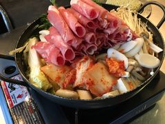 部队锅-MI WU FACTORY米屋美食工厂餐厅(绿地店)