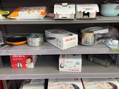 -家乐福(四元桥购物中心店)