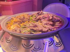 -徐记小怪兽肉蟹煲店(哈西万达金街店)
