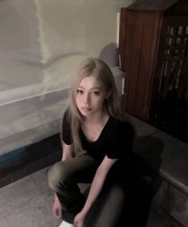 -丝语萱形象