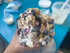 -正飞鲜奶(吐鲁番路店)