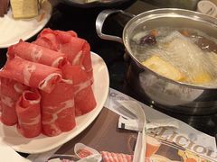 -呷哺呷哺(世贸.工三店)