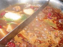 -湊湊火锅·茶憩(杭州湖滨银泰in77店)
