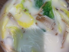 -云荷里·蒸汽石锅鱼·云南菜(中发百旺店)