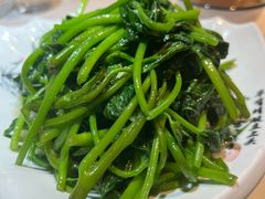 -小凤庭·地道湖北菜武昌鱼·藕汤(38年黄鹤楼店)