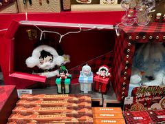-泡泡玛特POPMART (北京超极合生汇店)