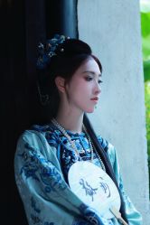-一揽芳华汉服旗袍体验馆(拙政园店)