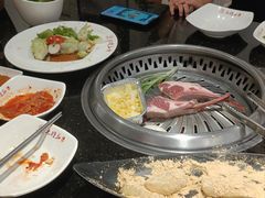 -木槿花韩式炭烤·熟成肉工坊(孙文东路店)