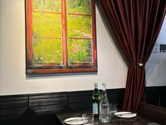 -LESCEDARS Brasserie Bistro香柏树
