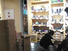 -云柏鞋业(十里堡店)