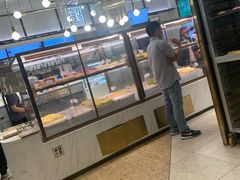 面包甜点陈列柜-奈雪的茶(观前街店)