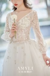-艾米丽婚纱礼服