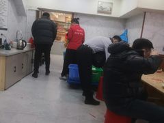-晓宇盒饭(民安街店)
