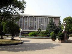 -中国地质大学图书馆