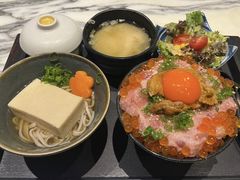 -家贺屋刺身寿司专门店
