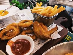 小食拼盘-缦云里花园餐厅