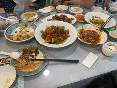 -汗腾格里·风味餐厅(新疆驻京办店)