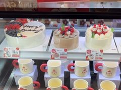 -花花卷卷·鲜食蛋糕(静安久光百货店)