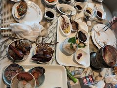 -雍和会海鲜姿造自助(湖东路店)