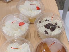 -红宝石·鲜奶小方·海派西点房(浦三店)