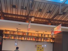 -阿瓦山寨·湘菜现炒·剁椒鱼头王(咸阳总店)