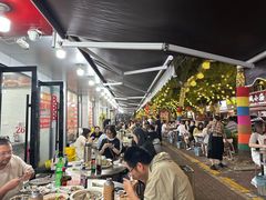 -健跳小海鲜(人民路店)