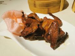 脆皮乳鸽-潮福城大酒楼·潮味粤品·港式点心(湖滨北路店)