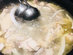 -润泽园椰子鸡(汇一城店)