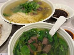 -月亮房·白斩鸡(娄山关路店)