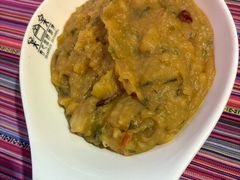 -香巴拉云南餐厅(华莱坞店)