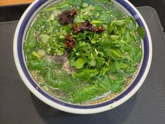 -云阿蛮云南生烫牛肉米线(奉贤路店)