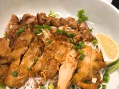 越式鸡排烧肉檬粉-米纸越南小馆(金鹰世界店)