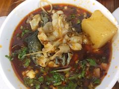 -金海椒罐罐鲢鱼(东方桂苑店)