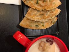 红豆燕麦豆浆葱油饼套餐-永和大王(共和新路店)