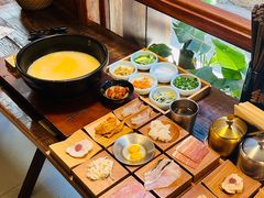 -银米·云南传统过桥米线(双廊黑金冠店)