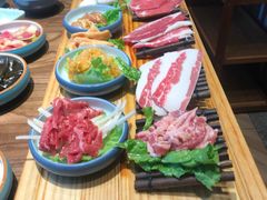 -明洞阿姨·韩式酱蟹烤肉·创意料理(三元桥店)