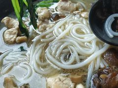 -老妈米线(港龙店)