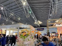 -东浩兰生上海世博展览馆