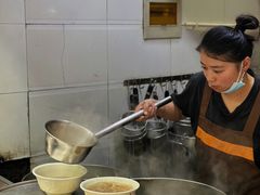 -锅贴王小吃(南大街店)