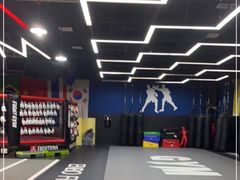 -成杰格斗·拳击·柔术·防身术(建设路店)