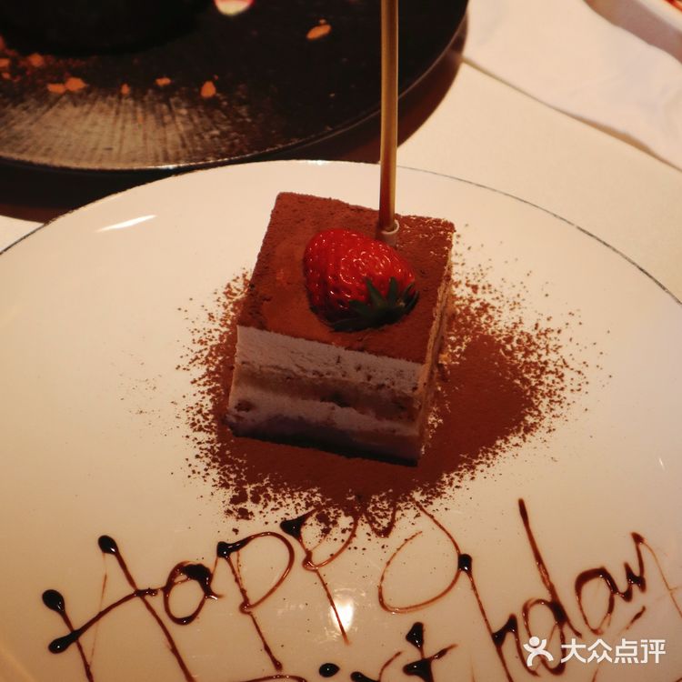 高品质西餐厅🍽杰加牛排太适合约会拍照📷