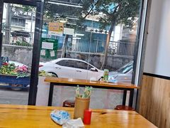 -覃姐柳州螺蛳粉(横岗店)