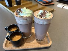 -星巴克臻选(上海合生汇1F店)