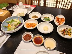 -本家·添百客韩国料理(泰然店)
