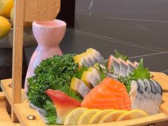 -鼎泰亨·海鲜牛肉餐厅(滨江店)