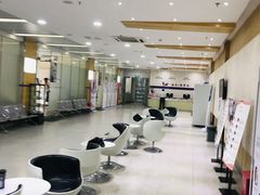 -海南口腔医院(国贸门诊部)