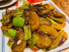地三鲜-新兴园饺子馆(河南街店)