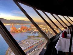-Top Of Vancouver Revolving Restaurant