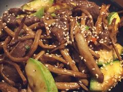 -来龙里 精致 东南亚餐室(万象城店)