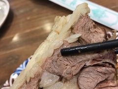 -清真·玛丽亚新疆菜主题餐厅(浙江中路店)